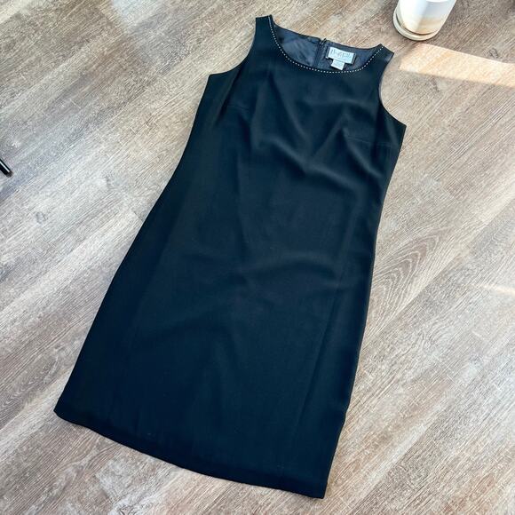 Vintage Mary Mcfadden Black Shift Dress White Collar Detail Sleeveless - Picture 2 of 5